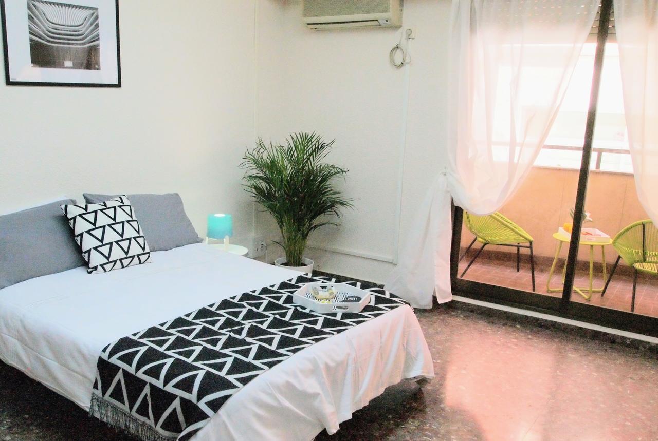 Apartment Valencia Bed & Breakfast